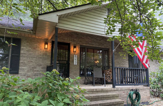 4212 Lakeview Parkway photos photos