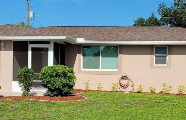 3251 PINETREE STREET photos photos