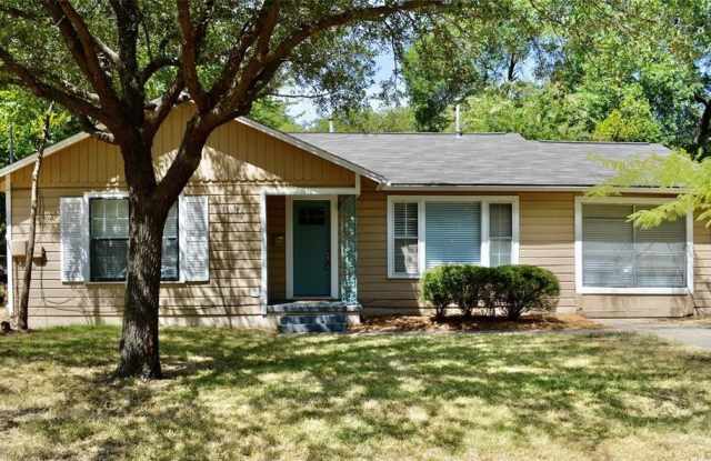 1017 Denton Street - 1017 Denton Street, Denton, TX 76201