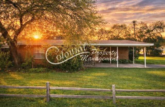 AVAILABLE SOON! *MORE PHOTOS COMING SOON* (SECTION 8 ACCEPTED) photos photos