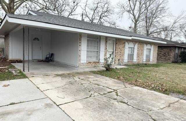 304 Guidry Road Gallery 1