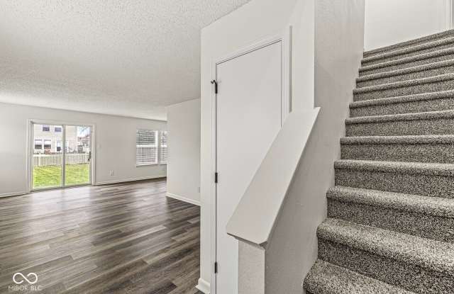 1316 Freemont Lane Gallery 2