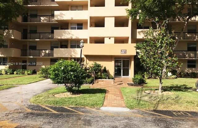 3651 Environ Blvd photos photos