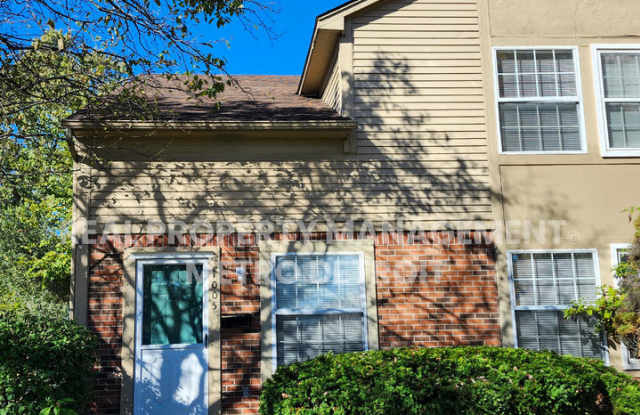 LOFT-STYLE CONDO IN CLAWSON photos photos