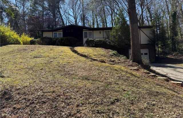 1240 Fenimore Street - 1240 Fenimore Street, Winston-Salem, NC 27103 1240 Fenimore Street - 1240 Fenimore Street, Winston-Salem, NC 27103