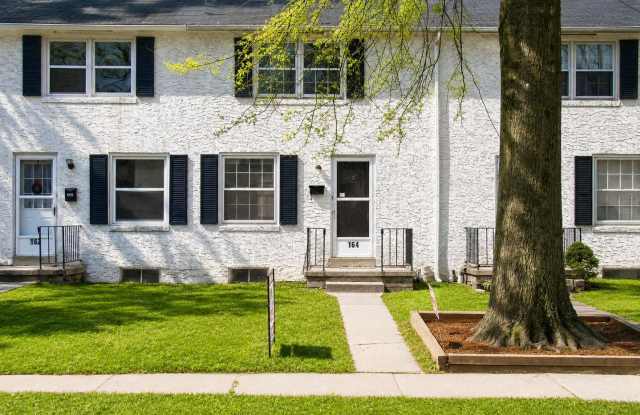 2BD/1BA East End Townhome!! photos photos