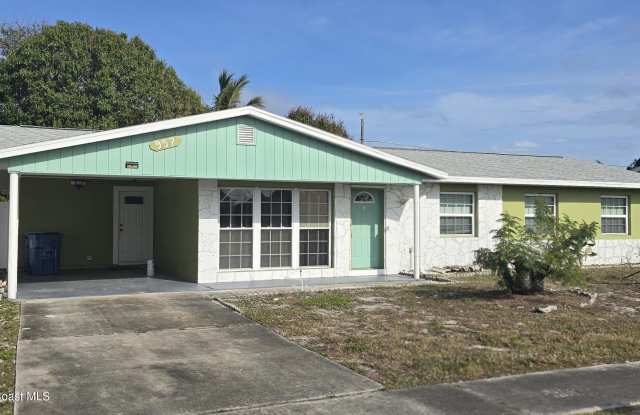 957 Burn Drive NE - 957 Burn Drive Northeast, Palm Bay, FL 32905 957 Burn Drive NE - 957 Burn Drive Northeast, Palm Bay, FL 32905