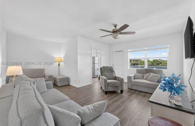 1850 S Ocean Dr Gallery 3