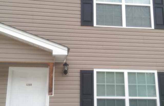 1299 Pond Street photos photos