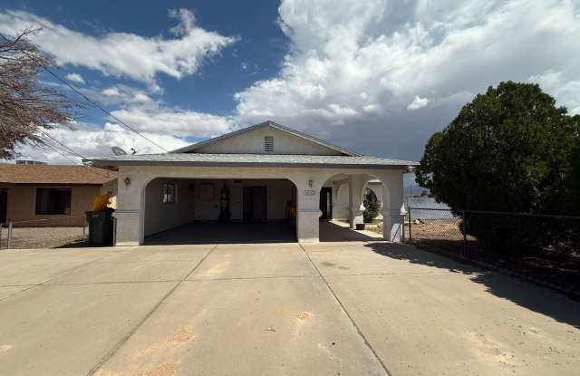 3 Bedroom 2 Bathroom Home photos photos