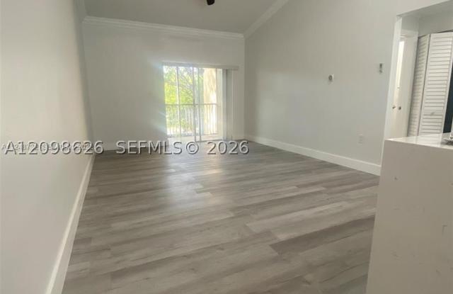 8107 SW 21st Ct Gallery 3