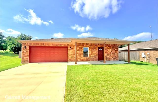 Amazing 4/2.5 House for Rent in Lampasas, Tx photos photos