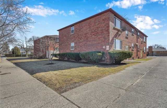 626 Kenmore Avenue photos photos