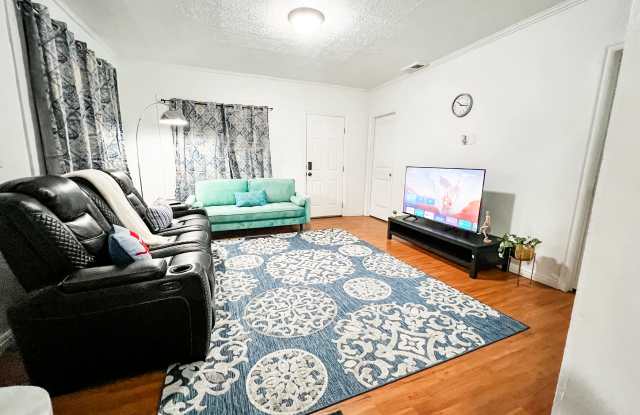 1376 W 600 S Gallery 3