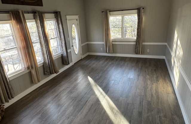 4018 West Weaver Road photos photos