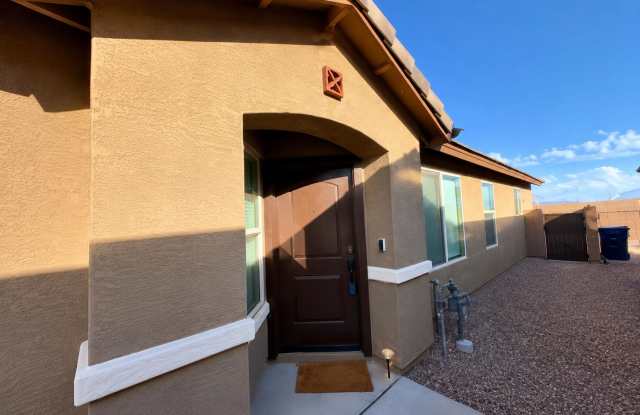 11984 E Chamrod Dr Gallery 1