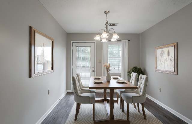 Villages at Spring Hill Apartments Gallery 3