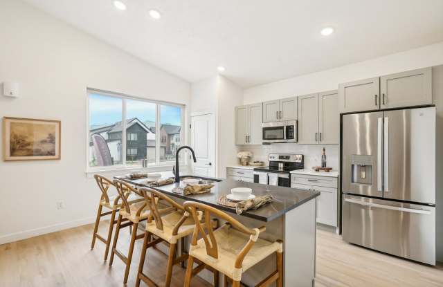 The Springs at Coyote Ridge photos photos