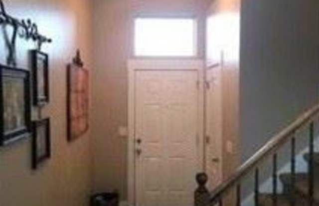 2579 N Garden Drive Gallery 2