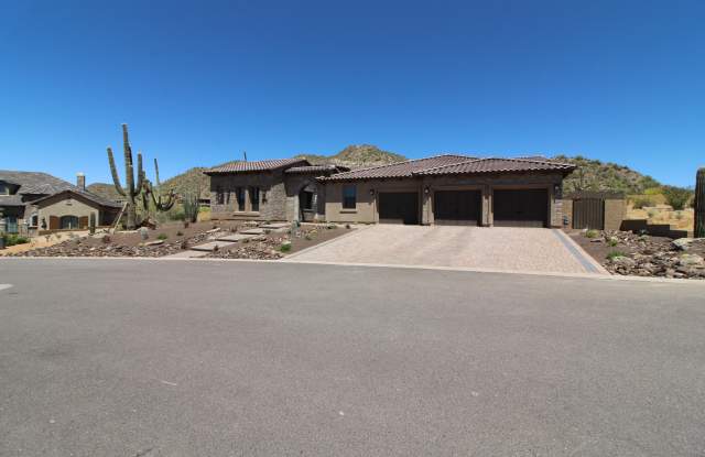 8930 E ROSEDALE CIRCLE Gallery 2