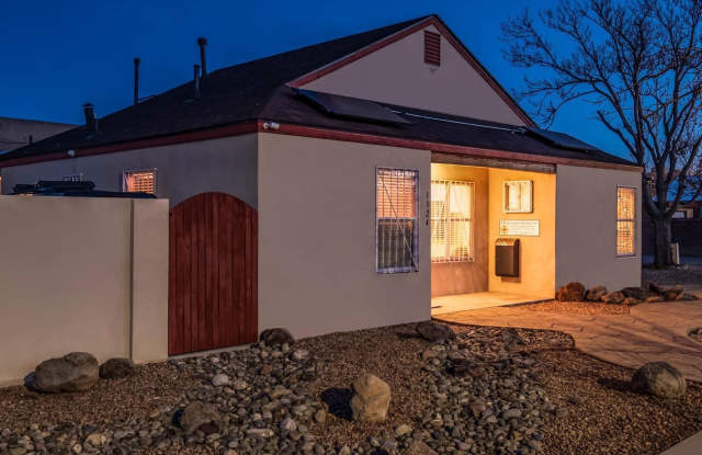 1324 6th NW - 1324 6th Street Northwest, Albuquerque, NM 87102