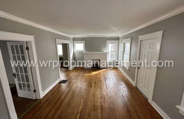 3 Bed 1.5 Bath Home is West Toledo - 4406 North Lockwood Avenue, Toledo, OH 43612