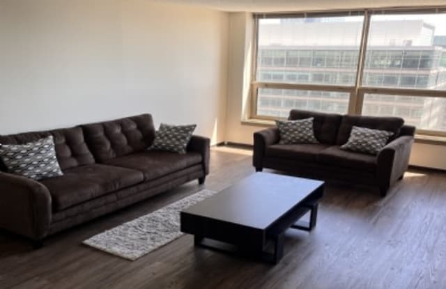 575 W Madison - 575 West Madison Street, Chicago, IL 60661