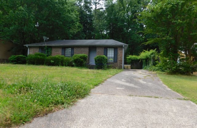 1753 Tall Oak Cir - 1753 Tall Oak Circle, Birmingham, AL 35235