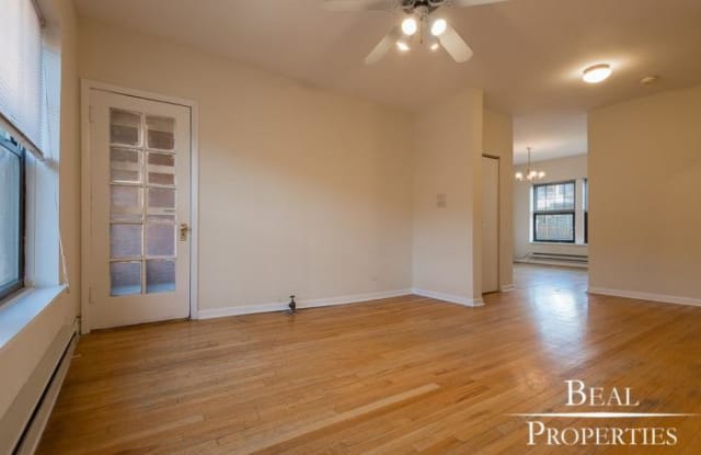 662 W Cornelia - 662 West Cornelia Avenue, Chicago, IL 60657