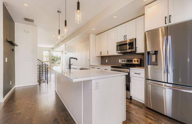 Modern 2bed/2 Bath in the Heart of Denver- **Application Fees Waived** photos photos Modern 2bed/2 Bath in the Heart of Denver- **Application Fees Waived** photos photos