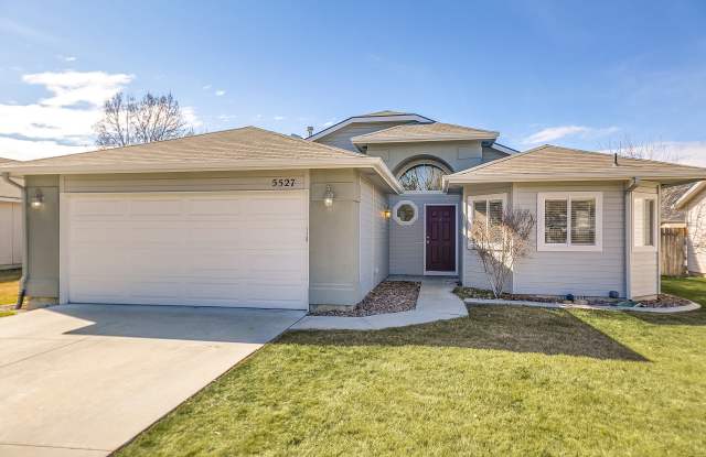 5527 North Edenburgh Place Gallery 4