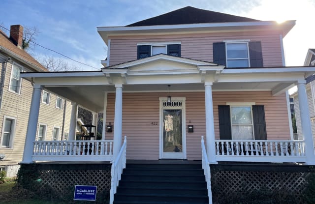 422 Woods Ave Sw - 422 Woods Avenue Southwest, Roanoke, VA 24016