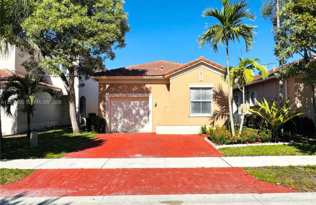 3725 NE 23rd Ct photos photos