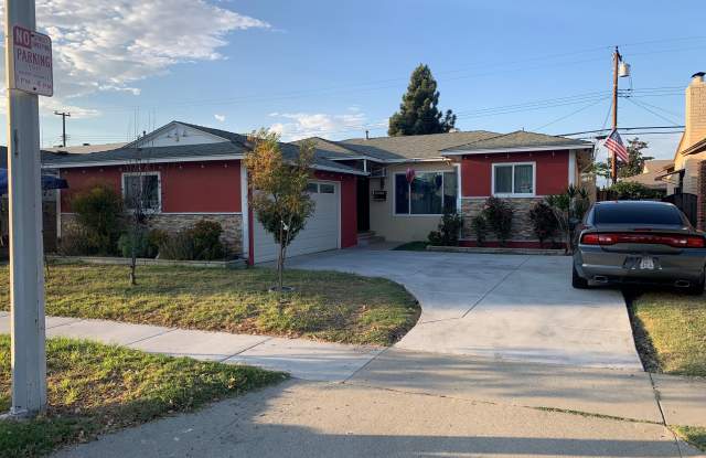 11659 Harvard Dr Gallery 1