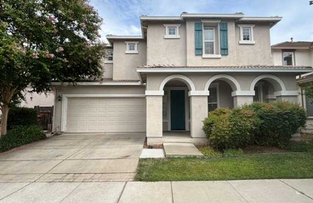 COMING SOON! Beautiful 4 Bed, 3.5 Bath in Brentwood Gallery 1