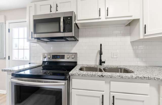 957 Exeter Road photos photos