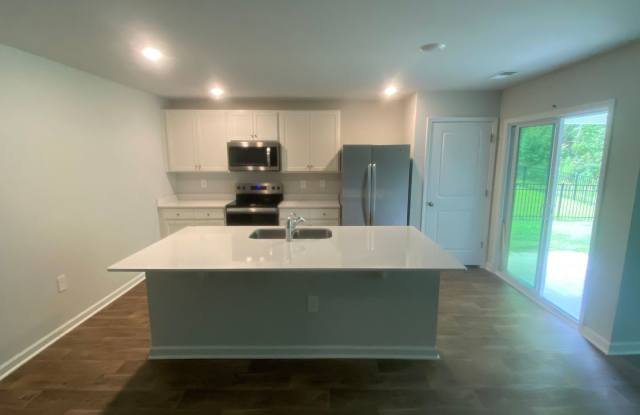 Available NOW! Introducing this beautiful 3 bed 2 bath home located in the Windsong II S/D. in Rincon, Ga! Gallery 3
