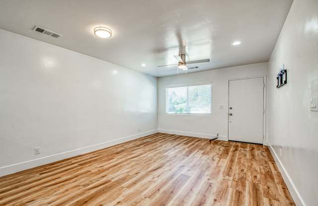 2109 Tulare Street - 2109 Tulare Street, Selma, CA 93662
