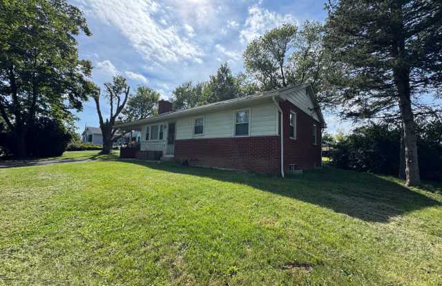 Charming Move-In-Ready Ranch Home in Broadway, VA Gallery 3