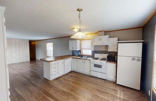 124 Delta Avenue photos photos