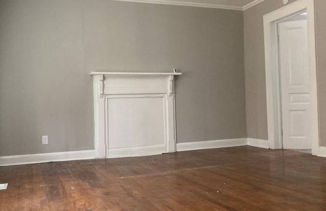 Super cute, newly renovated 3 bed, 1 bath home close to all things Downtown Salisbury - 620 East Lafayette Street, Salisbury, NC 28144