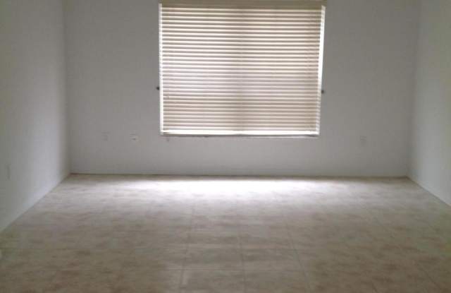 1098 Winding Rose Way Gallery 4