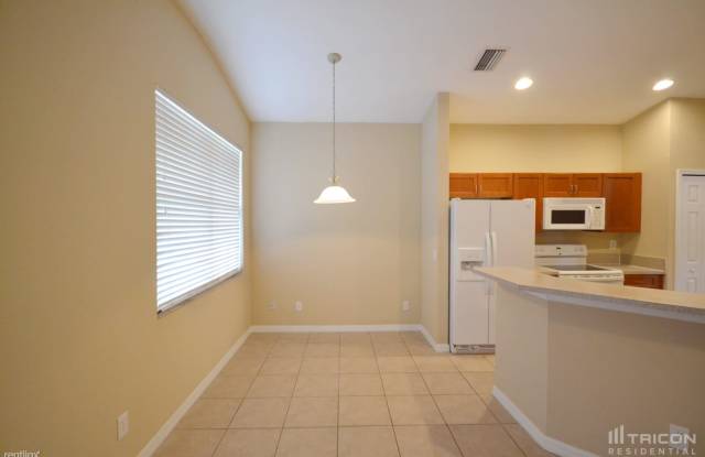 11413 Laurel Brook Gallery 2