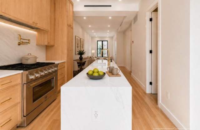 14 Spencer Place Gallery 4