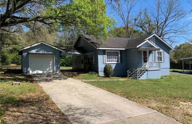 3 Bedroom 1 Bathroom House in Mobile photos photos
