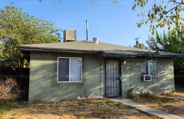 2 bedroom 1 bathroom house. photos photos