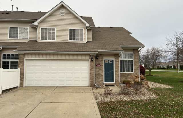 5946 Marina View Ln - 5946 Marina View Lane, Indianapolis, IN 46237