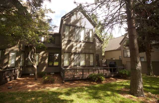 Furnished Seasonal Rental Through April 2026 - Eaglewood Condominium #8 photos photos