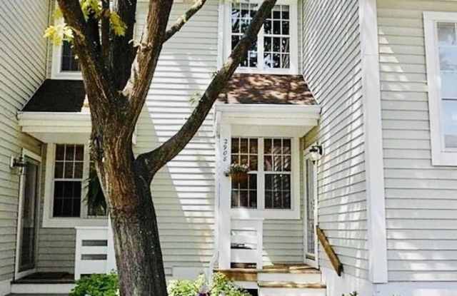2908 YARLING COURT photos photos