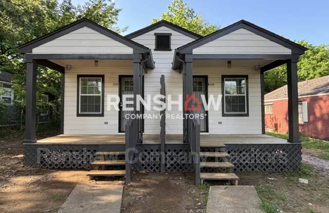 2249 Brown Ave photos photos
